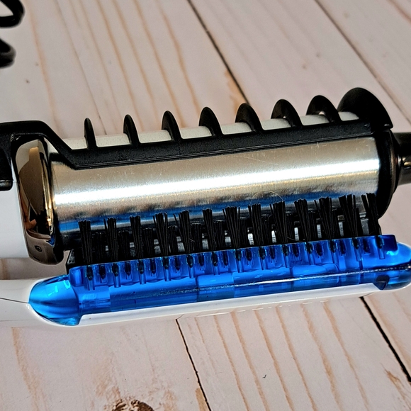 InStyler Wet To Dry Rotating Styling Iron - Picture 7 of 7